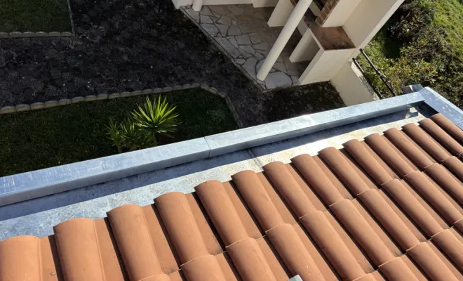 Zinc , Bordeaux, WJ Couverture