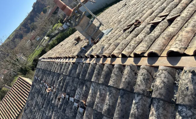 Vérification de toiture, remplacement de tuile et remplacement faîtage , Bordeaux, WJ Couverture
